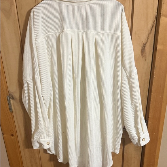 Ashley 26 International White Corduroy Button-Up Jacket - Picture 3 of 7